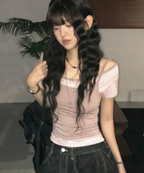 semplice(センプリチェ)の「Tシャツ【韓国ファッション】(Tシャツ/カットソー・レディース・キャメル/グレー/ピンク・F)」の12枚目の写真