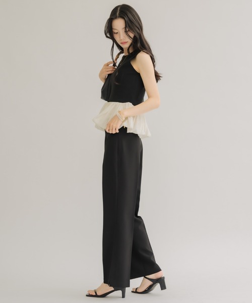 NEUNA(ヌナ)の「【全骨格スタイルアップ◎】ペプラムバルーンノースリトップス(Tシャツ/カットソー・レディース・ブラック/アイボリー・FREE)」の7枚目の写真