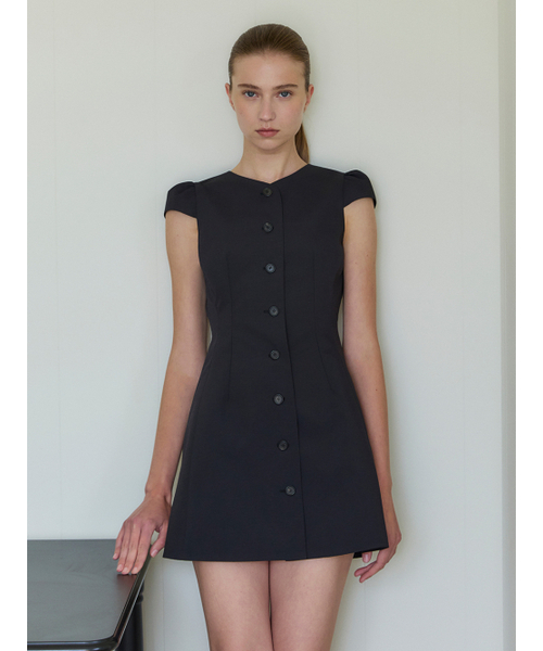 LETQSTUDIO(レチケットスタジオ)の「スリムボタンダウンドレス、ブラック(ワンピース・レディース・その他・SMALL/MEDIUM)」の2枚目の写真