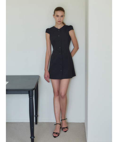 LETQSTUDIO(レチケットスタジオ)の「スリムボタンダウンドレス、ブラック(ワンピース・レディース・その他・SMALL/MEDIUM)」の3枚目の写真