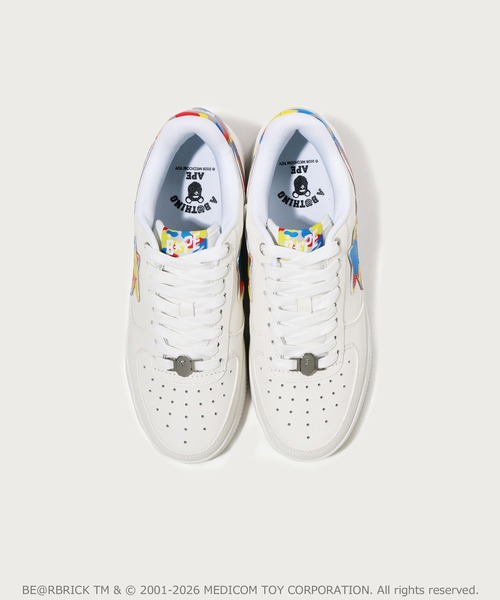 A BATHING APE(アベイシングエイプ)の「BAPE X MEDICOM TOY 30TH ANNIV. BAPE STA(スニーカー・メンズ・ホワイト・11/12/8.5/9.5/13/9/7/8/10)」の2枚目の写真