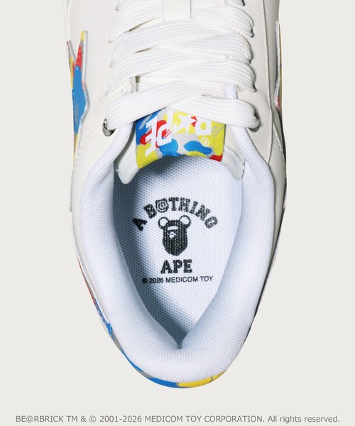 A BATHING APE(アベイシングエイプ)の「BAPE X MEDICOM TOY 30TH ANNIV. BAPE STA(スニーカー・メンズ・ホワイト・11/12/8.5/9.5/13/9/7/8/10)」の6枚目の写真