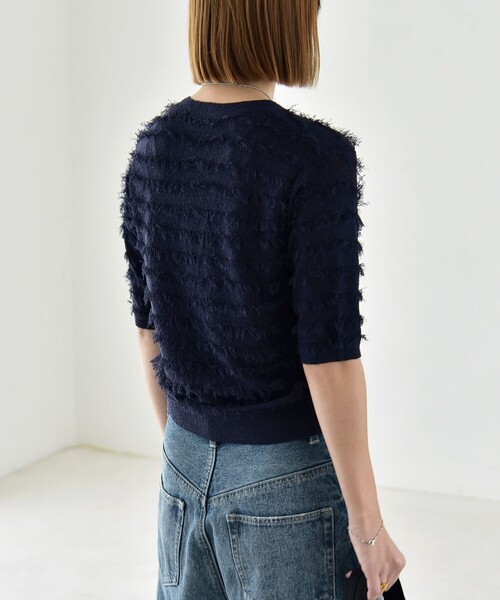 quaranciel（カランシエル）の「quaranciel:〈手洗い可能〉フリンジ ハーフスリーブ ニット プルオーバー（ニット/セーター・レディース・ネイビー/キャメル・ONE SIZE）」の5枚目の写真