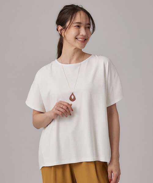 SHOO・LA・RUE(シューラルー)の「【体型カバー/S-LL】後ろ姿も映える 異素材ドッキングトップス(Tシャツ/カットソー・レディース・ホワイト/ブラック/ライトベージュ/ベビーピンク・01/02/03/04)」の9枚目の写真