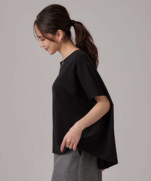 SHOO・LA・RUE(シューラルー)の「【体型カバー/S-LL】後ろ姿も映える 異素材ドッキングトップス(Tシャツ/カットソー・レディース・ホワイト/ブラック/ライトベージュ/ベビーピンク・01/02/03/04)」の14枚目の写真
