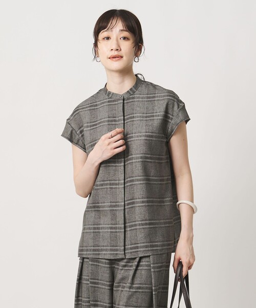 UNITED ARROWS（ユナイテッドアローズ）の「チェック バンドカラー フレンチスリーブ シャツ ‐ウォッシャブル‐（シャツ/ブラウス・レディース・その他2/その他7・FREE）」の4枚目の写真