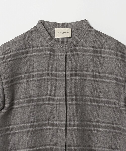 UNITED ARROWS（ユナイテッドアローズ）の「チェック バンドカラー フレンチスリーブ シャツ ‐ウォッシャブル‐（シャツ/ブラウス・レディース・その他2/その他7・FREE）」の14枚目の写真