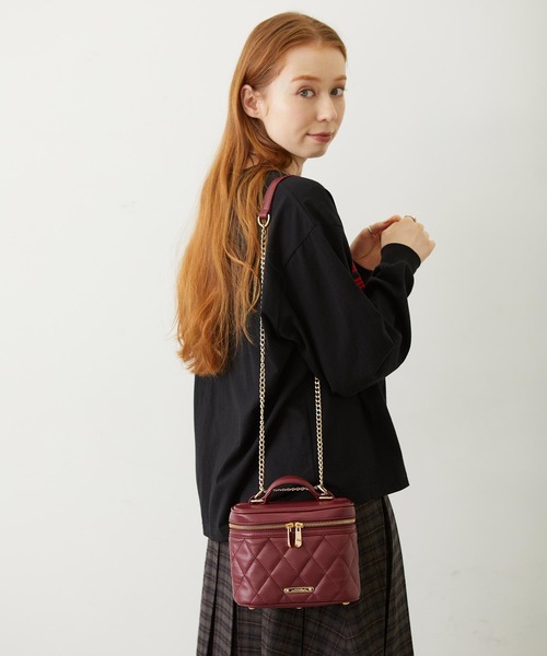 MILKFED.(ミルクフェド)の「VANITY BAG(ショルダーバッグ・レディース・ブラック/レッド/ライトピンク・ONE SIZE)」の3枚目の写真