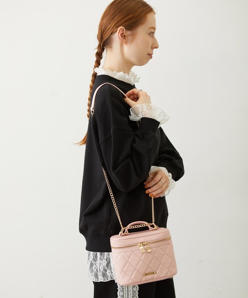 MILKFED.(ミルクフェド)の「VANITY BAG(ショルダーバッグ・レディース・ブラック/レッド/ライトピンク・ONE SIZE)」の11枚目の写真
