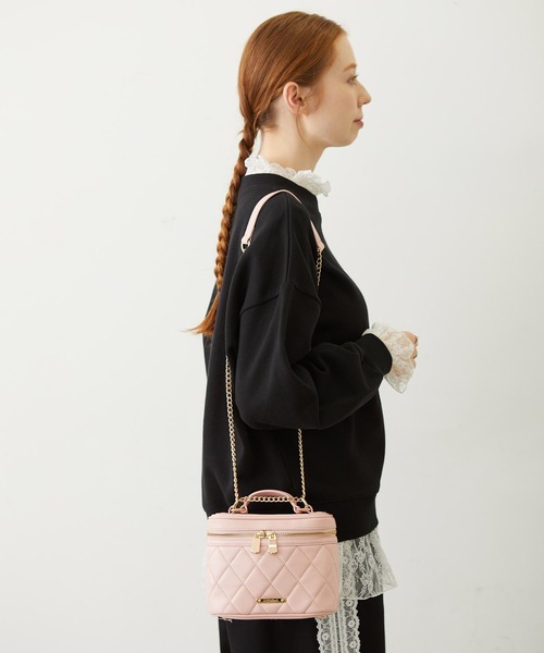 MILKFED.(ミルクフェド)の「VANITY BAG(ショルダーバッグ・レディース・ブラック/レッド/ライトピンク・ONE SIZE)」の12枚目の写真