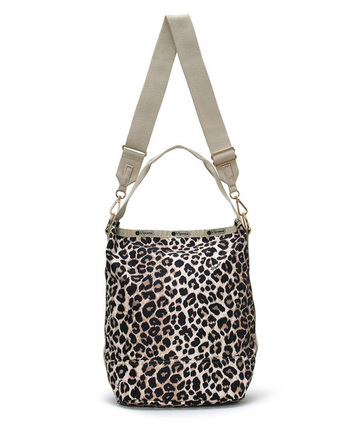 LeSportsac(レスポートサック)の「CONVERTIBLE BUCKET BAG ラテレオパード(ショルダーバッグ・レディース・ベージュ・FREE)」の7枚目の写真