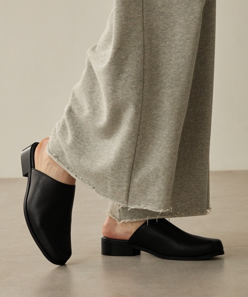 CALLNE(カルネ)の「【CALLNE】Real Leather Square Low-heel Mule Sandal / スクエアローヒールミュールサンダル(サンダル・メンズ・ブラック・39/43/41)」の6枚目の写真