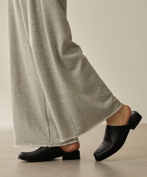 CALLNE(カルネ)の「【CALLNE】Real Leather Square Low-heel Mule Sandal / スクエアローヒールミュールサンダル(サンダル・メンズ・ブラック・39/43/41)」の11枚目の写真