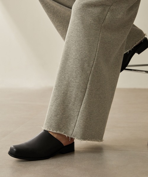 CALLNE(カルネ)の「【CALLNE】Real Leather Square Low-heel Mule Sandal / スクエアローヒールミュールサンダル(サンダル・メンズ・ブラック・39/43/41)」の13枚目の写真