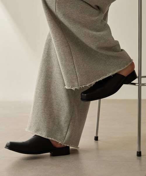 CALLNE(カルネ)の「【CALLNE】Real Leather Square Low-heel Mule Sandal / スクエアローヒールミュールサンダル(サンダル・メンズ・ブラック・39/43/41)」の16枚目の写真