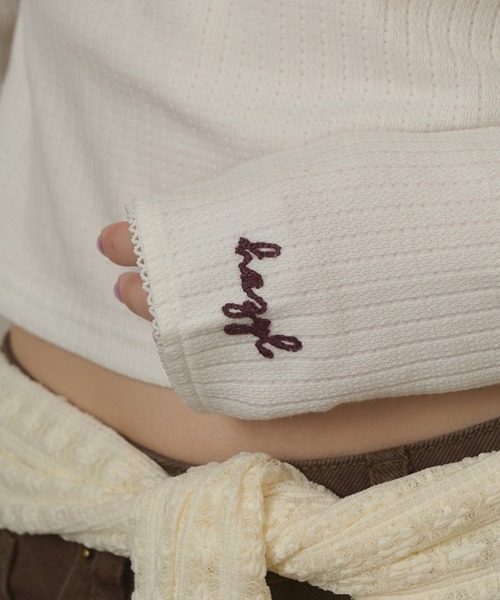 hazyl(ヘイジル)の「gather henry long sleeve T-shirt/ギャザーヘンリーロンT(Tシャツ/カットソー・レディース・ネイビー/オフホワイト/ナチュラル・フリー)」の2枚目の写真