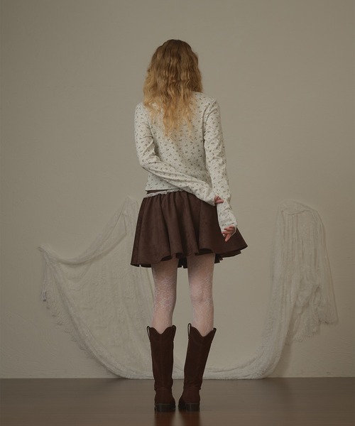 hazyl(ヘイジル)の「gather henry long sleeve T-shirt/ギャザーヘンリーロンT(Tシャツ/カットソー・レディース・ネイビー/オフホワイト/ナチュラル・フリー)」の8枚目の写真