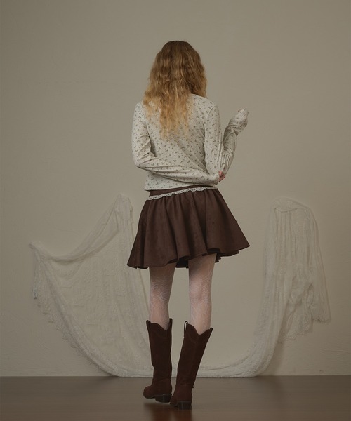 hazyl(ヘイジル)の「gather henry long sleeve T-shirt/ギャザーヘンリーロンT(Tシャツ/カットソー・レディース・ネイビー/オフホワイト/ナチュラル・フリー)」の9枚目の写真