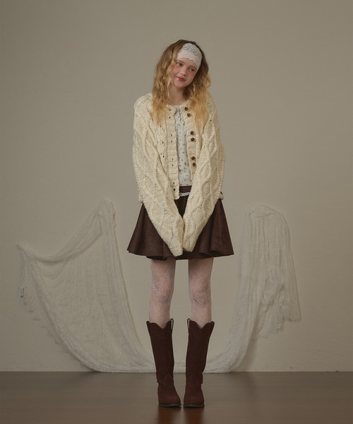 hazyl(ヘイジル)の「gather henry long sleeve T-shirt/ギャザーヘンリーロンT(Tシャツ/カットソー・レディース・ネイビー/オフホワイト/ナチュラル・フリー)」の10枚目の写真