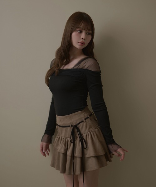 M DOLLY（エムドリー）の「Sheer shoulder aino tops / シアーショルダーアイノトップス（Tシャツ/カットソー・レディース・アイボリー/ブラック・FREE）」の2枚目の写真