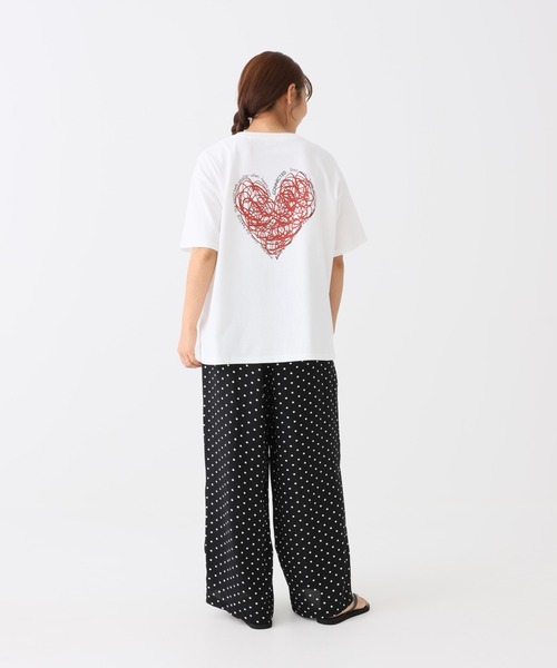 HEART MARKET(ハートマーケット)の「ぐるぐるハートT(ハートの日スペシャルデザイン)(Tシャツ/カットソー・レディース・ナチュラル/ホワイト/ブラック/チャコール・FREE)」の9枚目の写真