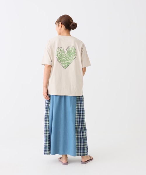 HEART MARKET(ハートマーケット)の「ぐるぐるハートT(ハートの日スペシャルデザイン)(Tシャツ/カットソー・レディース・ナチュラル/ホワイト/ブラック/チャコール・FREE)」の21枚目の写真