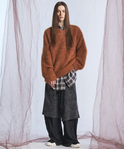 MAISON SPECIAL（メゾンスペシャル）の「《UNISEX》キッドモヘヤプライムオーバーVネックセーター/Kid Mohair Prime-Over V-neck Sweater【MAISON SPECIAL/メゾンスペシャル】（ニット/セーター・メンズ・ホワイト/キャメル/ラベンダー・2/1/0）」の7枚目の写真