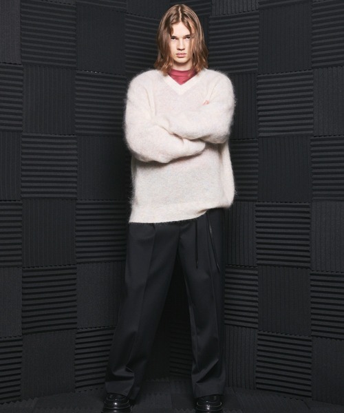 MAISON SPECIAL（メゾンスペシャル）の「《UNISEX》キッドモヘヤプライムオーバーVネックセーター/Kid Mohair Prime-Over V-neck Sweater【MAISON SPECIAL/メゾンスペシャル】（ニット/セーター・メンズ・ホワイト/キャメル/ラベンダー・2/1/0）」の9枚目の写真