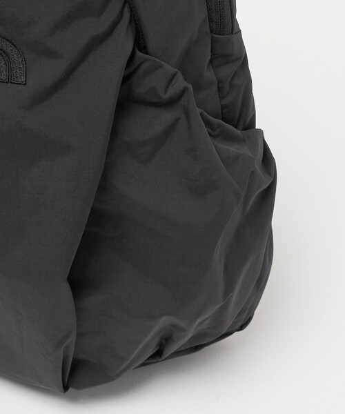 THE NORTH FACE(ザノースフェイス)の「<THE NORTH FACE>フィーカス パック デイパック(バックパック/リュック・メンズ・ブラック・FREE)」の13枚目の写真