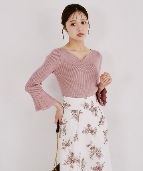 tocco closet（トッコ　クローゼット）の「ハートネックフレアスリーブリブニットプルオーバー（ニット/セーター・レディース・ブラック/ピンク/アイボリー・M）」の15枚目の写真