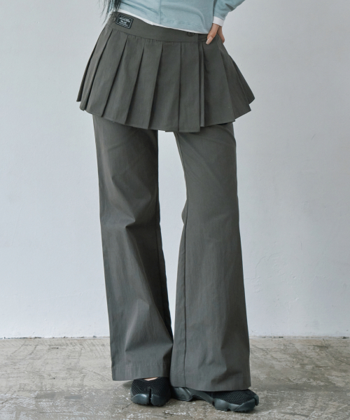 WAARFORWOMAN(ワール・フォー・ウーマン)の「W1152 プリーツレイヤードパンツ_チャコール(その他パンツ・レディース・その他・SMALL/MEDIUM/LARGE)」の1枚目の写真