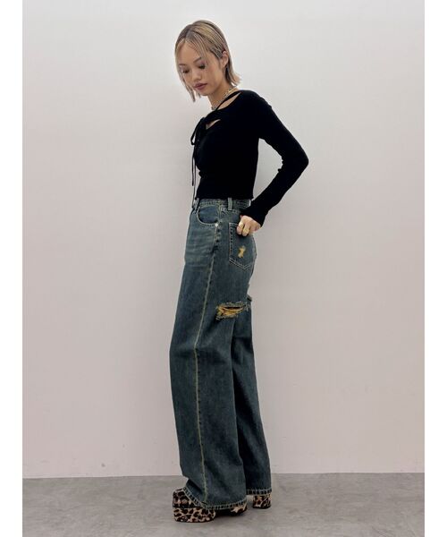 EVRIS(エヴリス)の「BACKスラッシュワイドデニムパンツ(デニムパンツ・レディース・ライトブルー/インディゴブルー/ブラック・MEDIUM/SMALL/X-SMALL)」の6枚目の写真