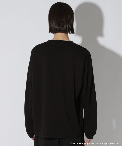LAKOLE（ラコレ）の「[NBA]ロゴ長袖T / 1057563（Tシャツ/カットソー・メンズ・ブラック/ホワイト/グレー・MEDIUM/LARGE）」の12枚目の写真