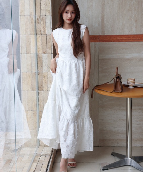 BIRTHDAY BASH(バースデイバッシュ)の「LACE BACK OPEN DRESS(レースバックオープンドレス)(ワンピース・レディース・ホワイト/ブラック・FREE)」の12枚目の写真