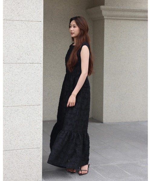 BIRTHDAY BASH(バースデイバッシュ)の「LACE BACK OPEN DRESS(レースバックオープンドレス)(ワンピース・レディース・ホワイト/ブラック・FREE)」の3枚目の写真