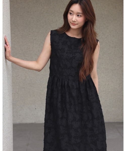 BIRTHDAY BASH(バースデイバッシュ)の「LACE BACK OPEN DRESS(レースバックオープンドレス)(ワンピース・レディース・ホワイト/ブラック・FREE)」の11枚目の写真
