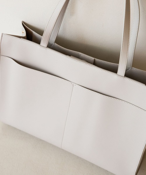Andemiu（アンデミュウ）の「PCケース付きベルトトートBAG/1076428（トートバッグ・レディース・ライトベージュ/ブラック・FREE）」の10枚目の写真