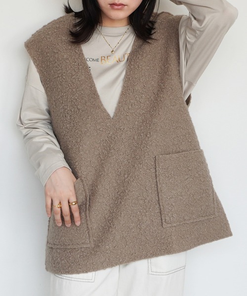 SELECT LEVERY(セレクトリベリー)の「2WAYリバーシブルVネックボアベスト(ベスト・レディース・ブラック/アイボリー/モカ/ライトベージュ・MEDIUM)」の7枚目の写真