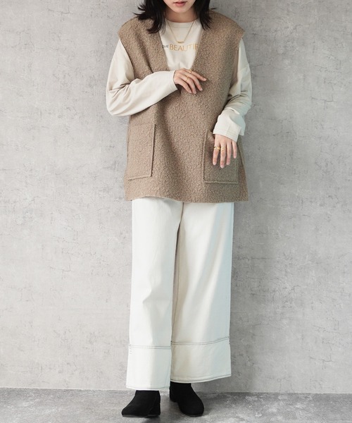 SELECT LEVERY(セレクトリベリー)の「2WAYリバーシブルVネックボアベスト(ベスト・レディース・ブラック/アイボリー/モカ/ライトベージュ・MEDIUM)」の5枚目の写真