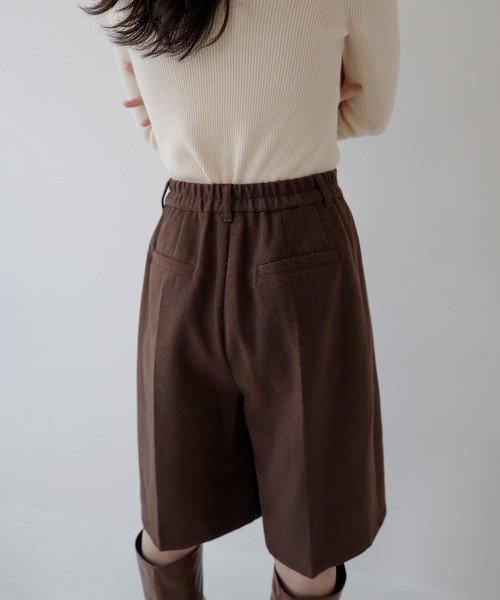 AMUU. PRECIEUSE(アムープレシューズ)の「【SETUP対応】ウールライクタックハーフパンツ(その他パンツ・レディース・チャコールグレー/ブラウン・FREE)」の10枚目の写真