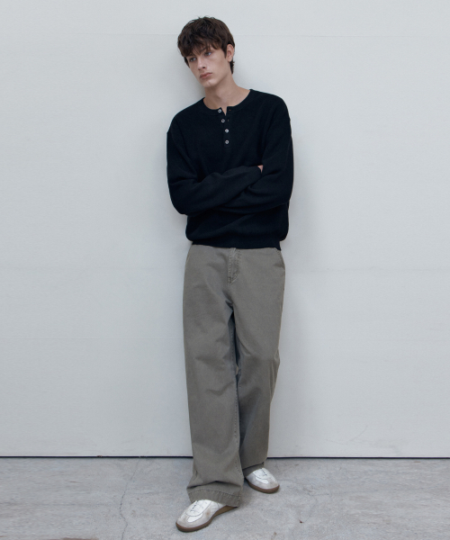 WEDNESDAY OASIS(ウェンズデーオアシス)の「ウォッシュド斜めポケットパンツ_KHAKI GRAY(WCB6PT03)(その他パンツ・メンズ・カーキ・MEDIUM/LARGE)」の3枚目の写真