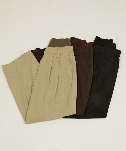 LA PEAU DE GEM(ラポドゥジェム)の「ニットウォーマー付き レイヤード 2タックワイドスラックス / 【 LA PEAU DE GEM 】 knit warmer slacks(スラックス・レディース・グリーン/ブラック/ブラウン・SMALL/MEDIUM)」の4枚目の写真