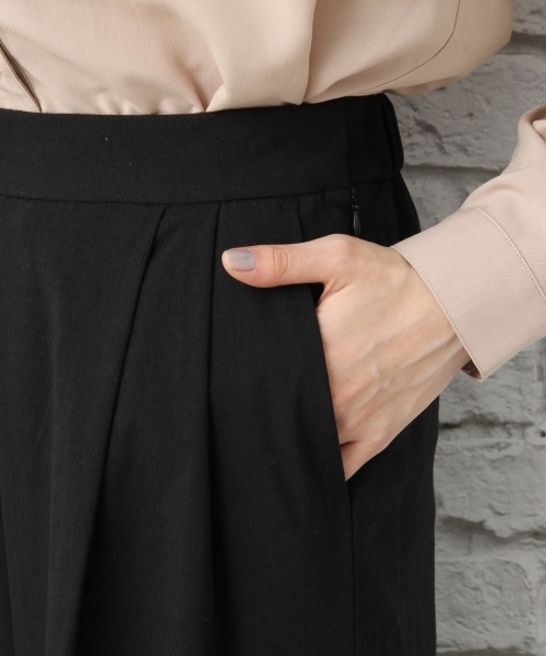 LEPSIM(レプシィム)の「TRワイドクロプドパンツ 748949(その他パンツ・レディース・ダークブラウン/オフホワイト/ブラック・LARGE/MEDIUM)」の4枚目の写真