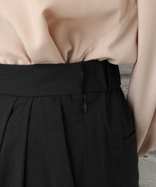 LEPSIM(レプシィム)の「TRワイドクロプドパンツ 748949(その他パンツ・レディース・ダークブラウン/オフホワイト/ブラック・LARGE/MEDIUM)」の5枚目の写真