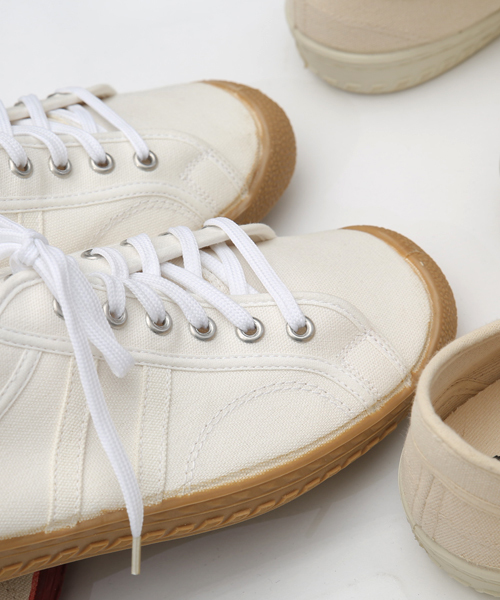 INN-STANT(インスタント)の「INN-STANT 2ラインナチュラルキャンバススニーカー(スニーカー・メンズ・ホワイト×ブルー/ブルー/インディゴブルー/カーキ/アクア/ベージュ/ナチュラル/オリーブ/ホワイト×ホワイト・41/42/43/40)」の18枚目の写真