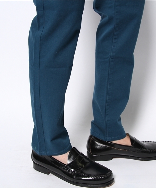 WEGO（ウィゴー）の「WEGO/サルエルチノパンツ（チノパンツ・メンズ・ブラック/ベージュ/ワイン/ブルー系その他/グリーン・MEDIUM/LARGE/SMALL）」の11枚目の写真