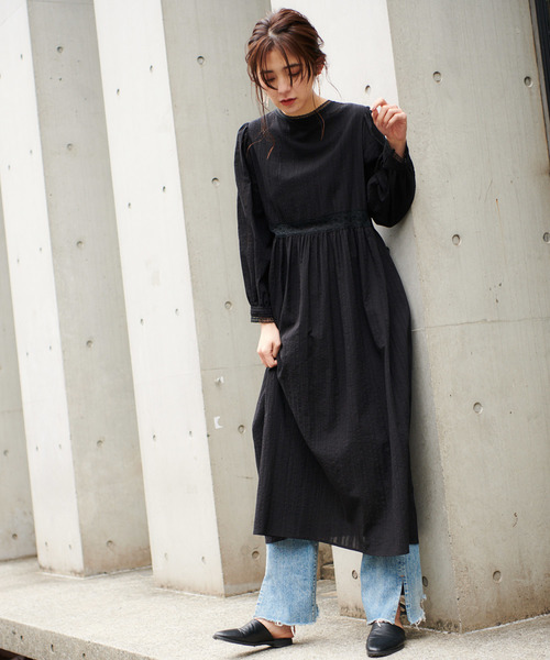 CIAOPANIC(チャオパニック)の「レースピンタックワンピース(ワンピース・レディース・ホワイト/ブラック・FREE)」の11枚目の写真