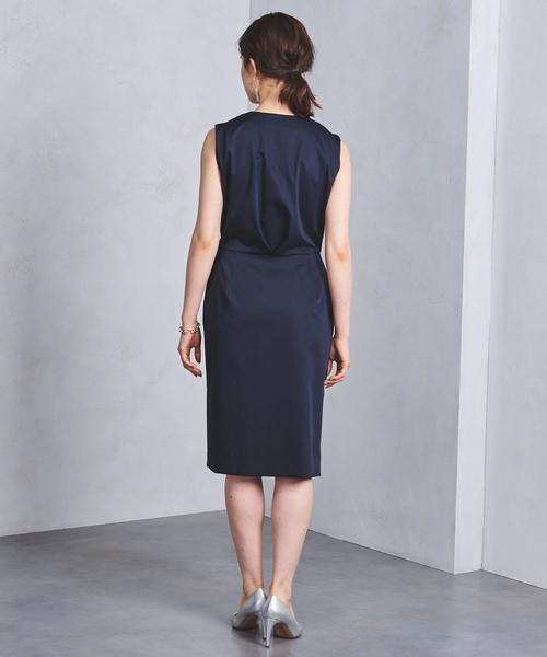 UNITED ARROWS(ユナイテッドアローズ)の「UBCS タックドレープ ワンピース(ワンピース・レディース・ネイビー/ワインレッド・36/38/40)」の8枚目の写真