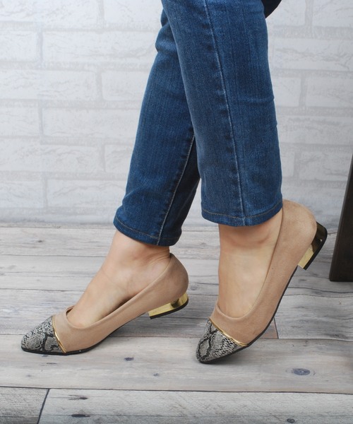 Shoes In Closet シューズインクロゼット の ゴールドライン フラットパンプス パンプス Wear