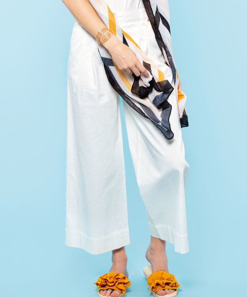 JETSET SOLO PLUS (ジェットセットソロプラス)の「ワイドクロップドデニムパンツ(デニムパンツ・レディース・オフホワイト/インディゴブルー・24/25)」の6枚目の写真